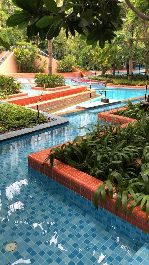 Pool Garden, In Unique La Habana - Hua Hin, Thailand Exterior photo